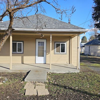 403 Glenwood St, Wallowa, OR 97885