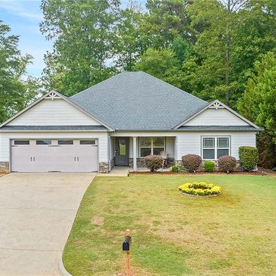 403 Marthas Court, Opelika, AL 36830