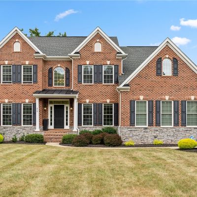 404 Hidden Meadow Dr, Cranberry Township, PA 16066