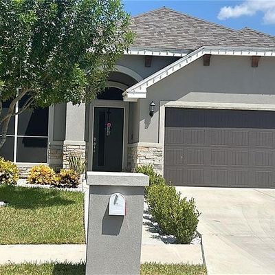 407 Castillos Y Diamantes Street S, Mission, TX 78572