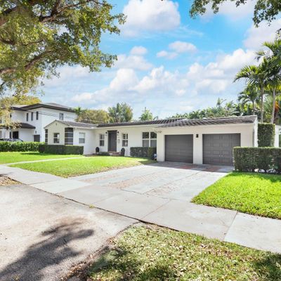 410 Bargello Ave, Coral Gables, FL 33146