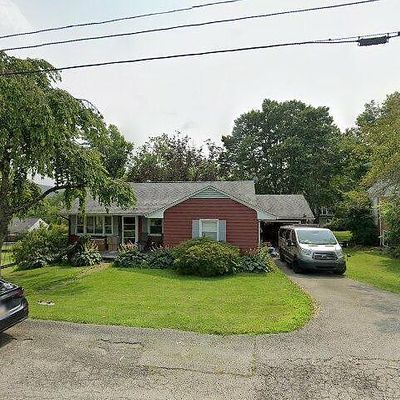 411 E Church St, Ligonier, PA 15658