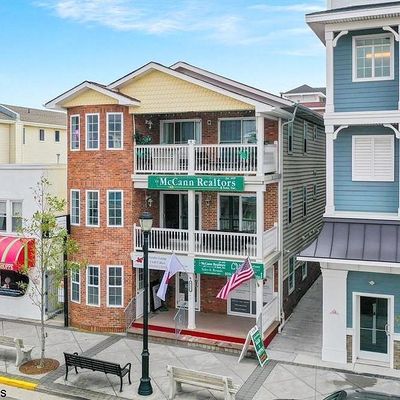 4111 Landis Avenue Apt E, Sea Isle City, NJ 08243