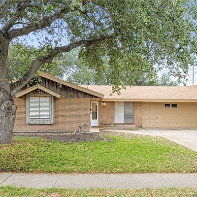 4117 Montego Dr, Corpus Christi, TX 78411