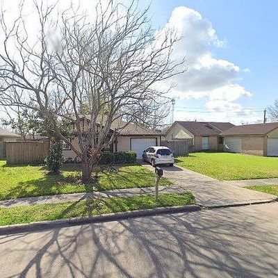 4930 Riverwood Dr, Richmond, TX 77469