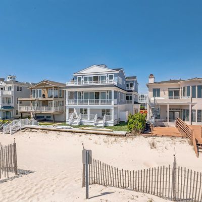 4933 Central Ave, Ocean City, NJ 08226