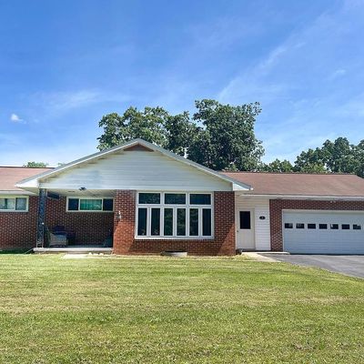 5 Naginey Rd, Milroy, PA 17063