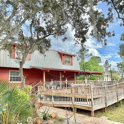 50 Rising R Rd, Lake Placid, FL 33852