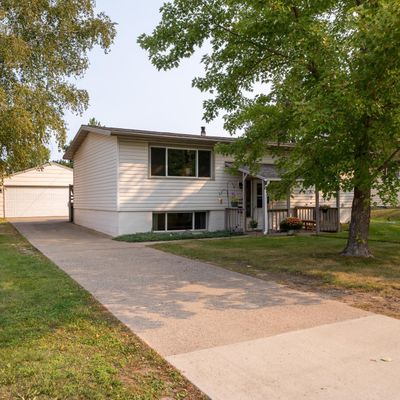 501 Ne 9 Th St, Grand Rapids, MN 55744