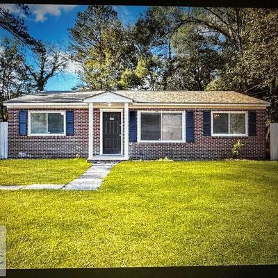 502 Patton Rd, Hinesville, GA 31313