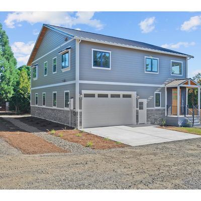 509 E Market St, Carlton, OR 97111