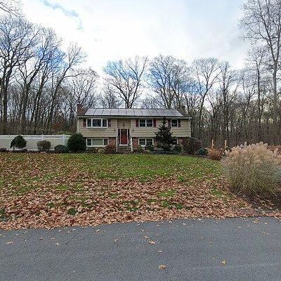 51 Ash Brook Dr, Coventry, CT 06238