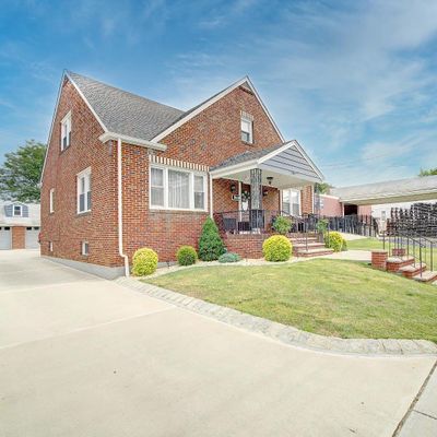 51 Reid St, South River, NJ 08882