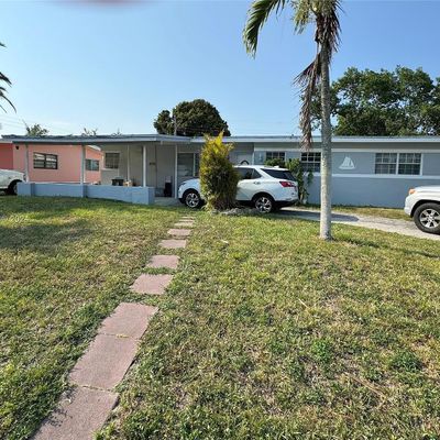 511 Ne 172 Nd St, North Miami Beach, FL 33162