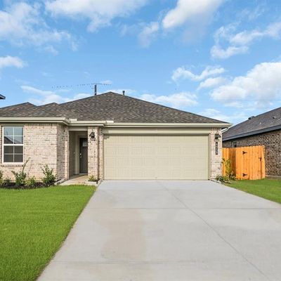 5111 Hunters Trail, Fresno, TX 77545