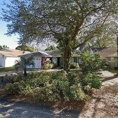 513 Center Point Rd, Valrico, FL 33594