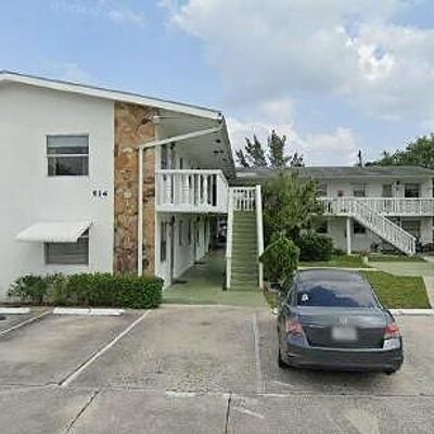 514 S C St, Lake Worth, FL 33460