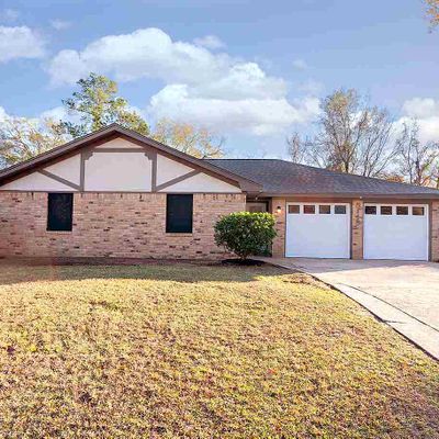 5145 Ada St, Beaumont, TX 77708