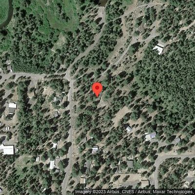 51530 Riverland Ave, La Pine, OR 97739