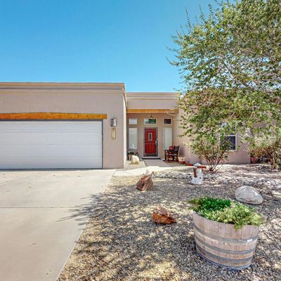 516 Landing Ct Ne, Rio Rancho, NM 87124