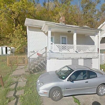 517 Sheets St, Martins Ferry, OH 43935