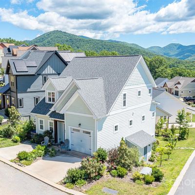 52 Tudor Way, Black Mountain, NC 28711