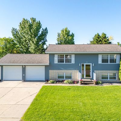 520 4 Th Ave Ne, Crookston, MN 56716