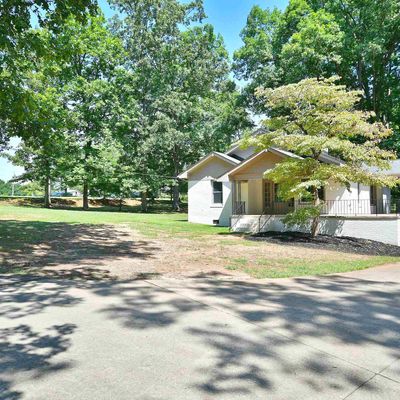 521 Tigerville Rd, Travelers Rest, SC 29690