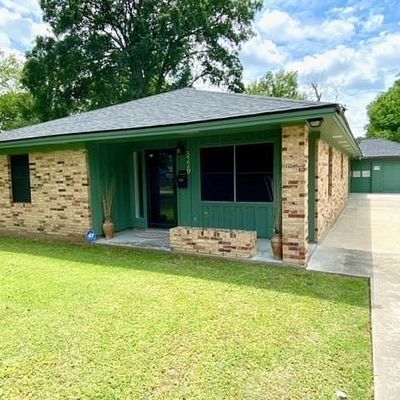 5220 Fairview Ave, Beaumont, TX 77705