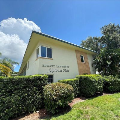 527 9th Avenue N, Saint Petersburg, FL 33701