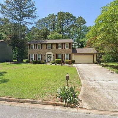 527 Waterview Ln, Stone Mountain, GA 30088