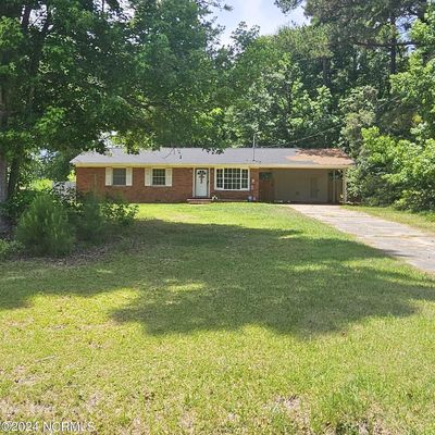 53 Hillcrest Rd, Whiteville, NC 28472