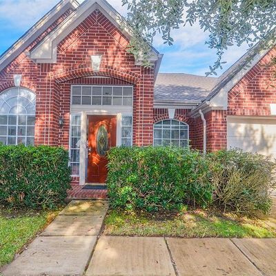 4527 Topaz Trail Dr, Sugar Land, TX 77479