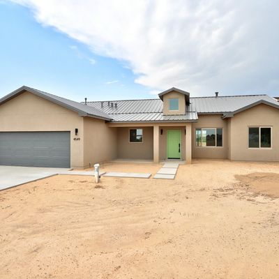 4549 17th Avenue Ne, Rio Rancho, NM 87144