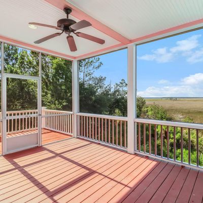 4591 Cape Island Dr, Awendaw, SC 29429