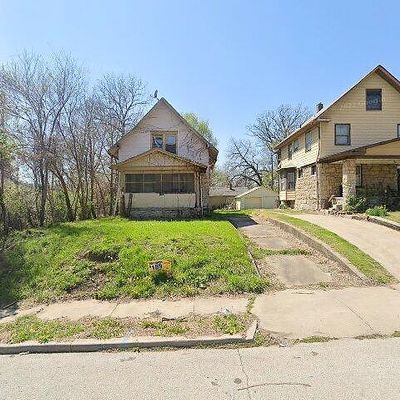 4612 Chestnut Ave, Kansas City, MO 64130