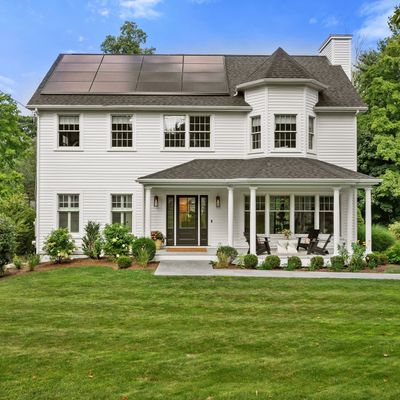 462 Main St, New Canaan, CT 06840