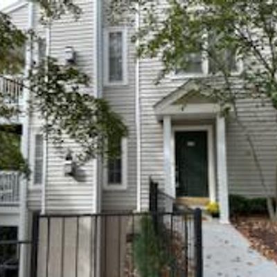 4624 Superior Sq, Fairfax, VA 22033