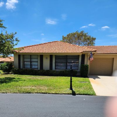 4685 Laurel Tree Road E, Boynton Beach, FL 33436