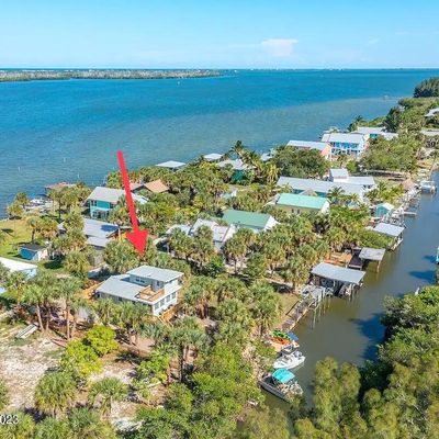 47 Vip Island B, Grant Valkaria, FL 32949