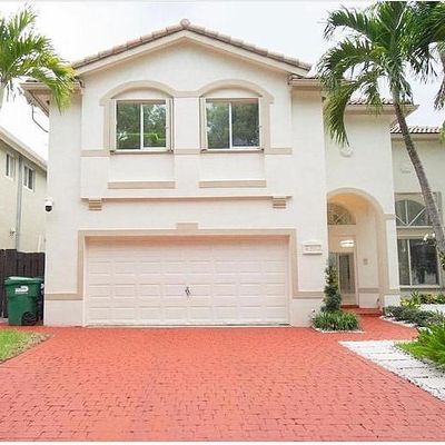 4700 Nw 111 Th Ct, Doral, FL 33178