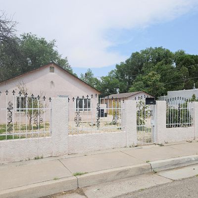 4729 Glendale Rd Nw, Albuquerque, NM 87105