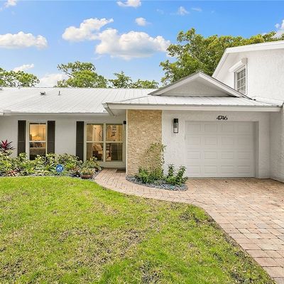 4746 West Blvd, Naples, FL 34103