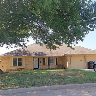 4824 Eastman Dr, Oklahoma City, OK 73122