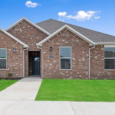 4852 W Sturgeon Street, Fayetteville, AR 72704