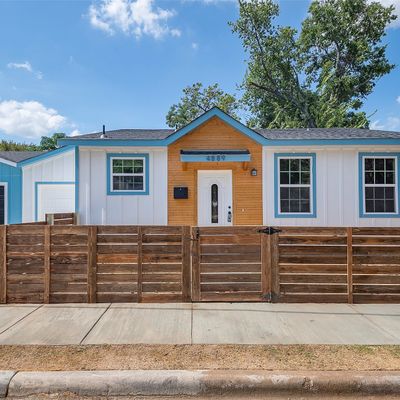 4889 Wellington Street, Dallas, TX 75210