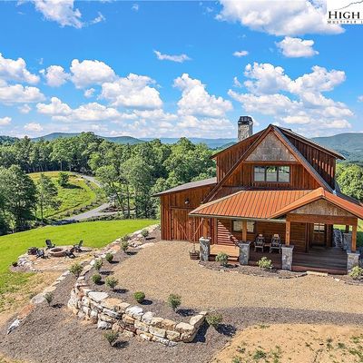 49 Great Sky Court, Banner Elk, NC 28622