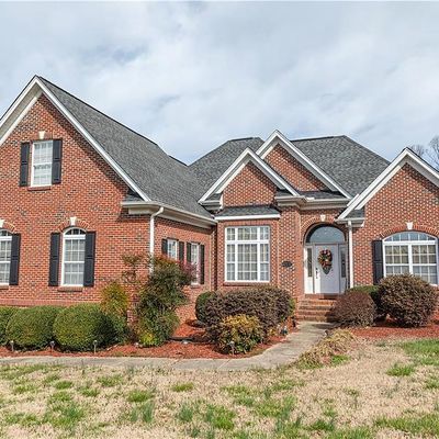 49 Saint James Estates Dr, Roxboro, NC 27573