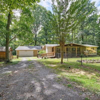 575 Lakedale Dr, Clover, SC 29710