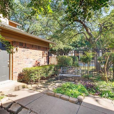 5763 Cedar Creek Dr, Benbrook, TX 76109